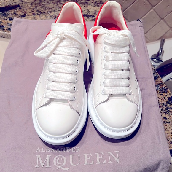 Alexander MacQUEEN Men's Oversized Sneaker in white&Orange (Brand NEW size 39) - Picture 4 of 8